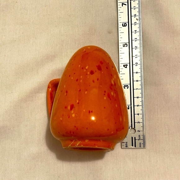 Orange speckled salt and pepper shakers with the tray vintage kitschy 70s BoHo - Picture 5 of 7